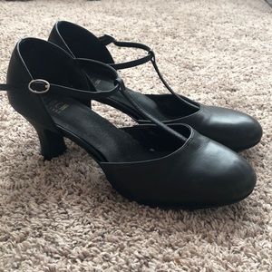 Bloch Split Flex Leather Character Shoes (used)